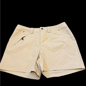 Willit Women's Outdoor Beige/Khaki Shorts size 4, lightweight, 4inch inseam